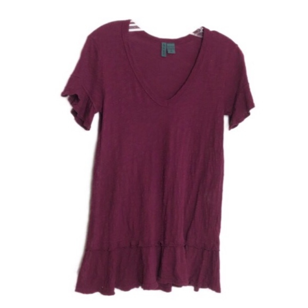Left of Center Burgundy Ruffle Bottom Top  XS